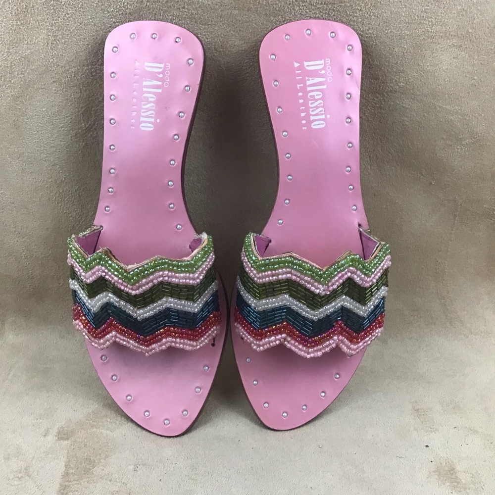 Moda D’Alessio Italy Size 7 Leather beaded slide